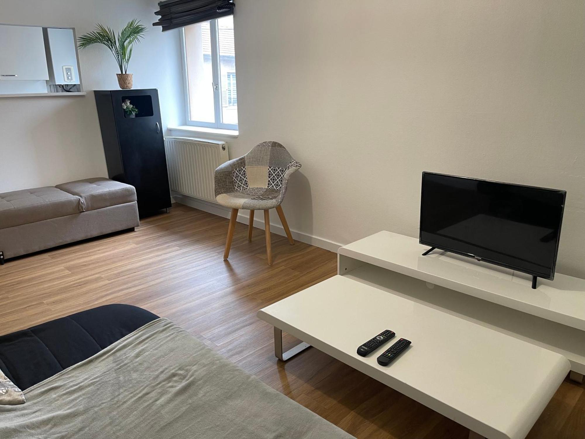 Longeville-les-MetzHexagone Wifi Un Sejour A Partアパートメント エクステリア 写真
